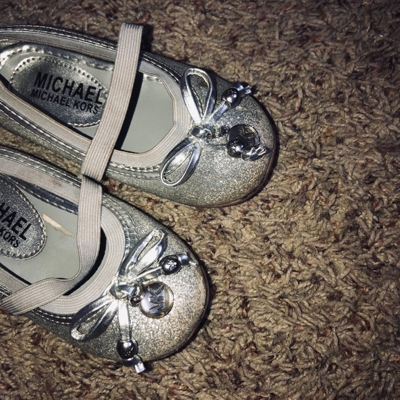 Michael Kors shoes - Picture 4 of 5